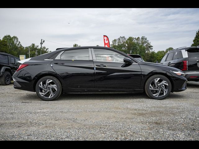 2025 Hyundai Elantra Hybrid Limited