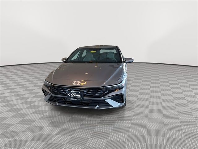 2025 Hyundai Elantra Hybrid Limited