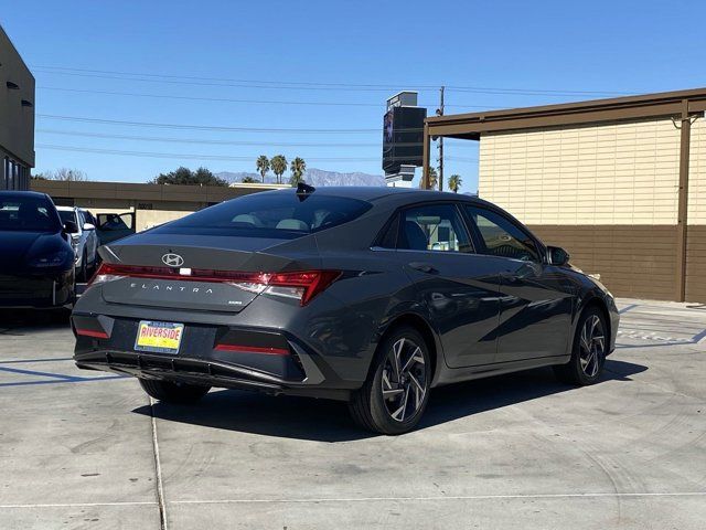 2025 Hyundai Elantra Hybrid Limited