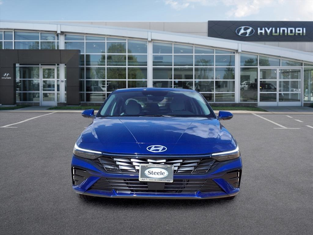 2025 Hyundai Elantra Hybrid Limited