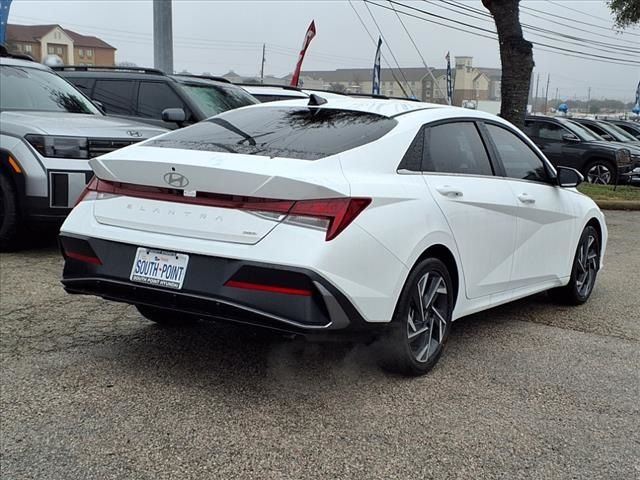 2025 Hyundai Elantra Hybrid Limited