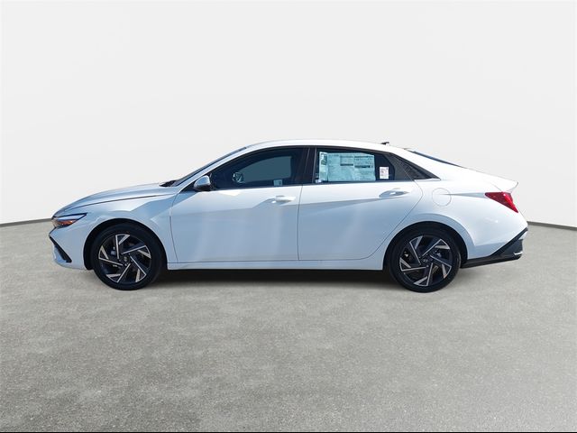 2025 Hyundai Elantra Hybrid Limited