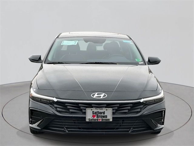 2025 Hyundai Elantra Hybrid Limited