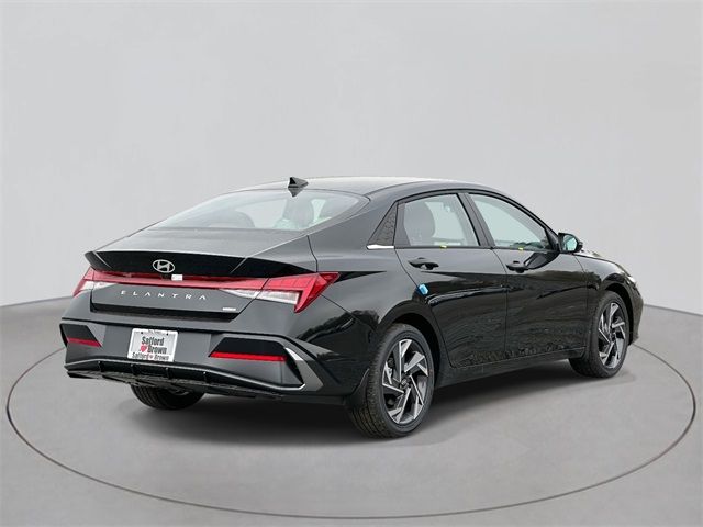 2025 Hyundai Elantra Hybrid Limited