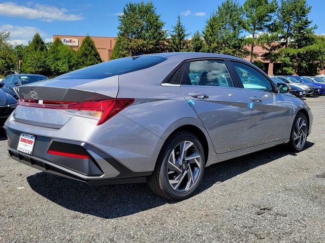 2025 Hyundai Elantra Hybrid Limited