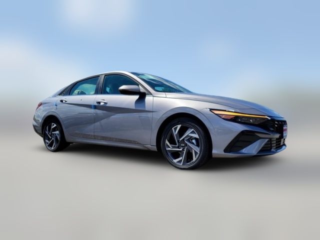 2025 Hyundai Elantra Hybrid Limited