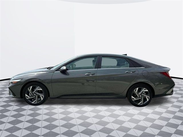 2025 Hyundai Elantra Hybrid Limited