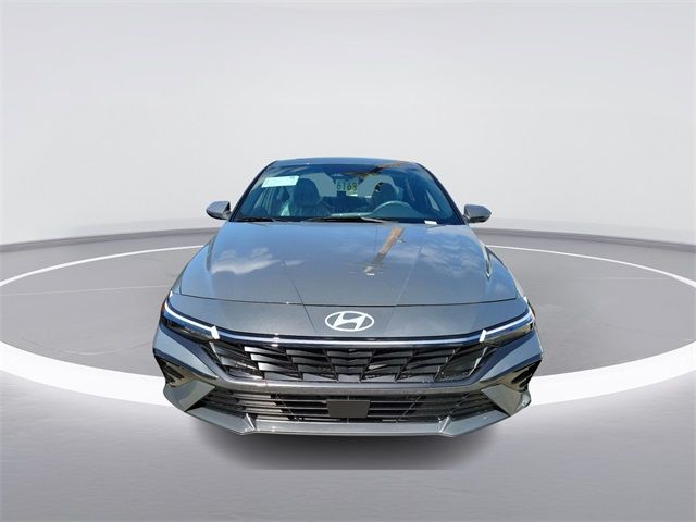 2025 Hyundai Elantra Hybrid Limited