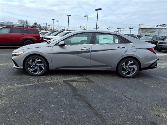 2025 Hyundai Elantra Hybrid Limited