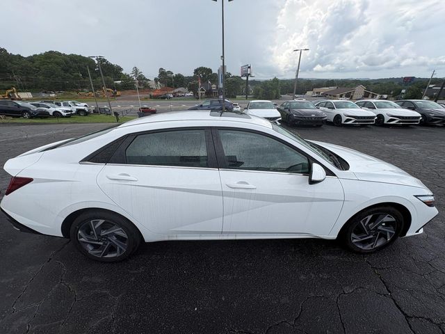 2025 Hyundai Elantra Hybrid Limited