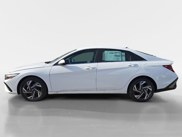 2025 Hyundai Elantra Hybrid Limited