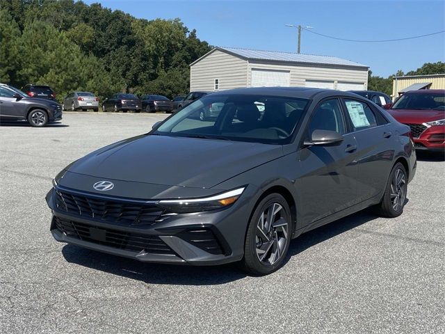 2025 Hyundai Elantra Hybrid Limited