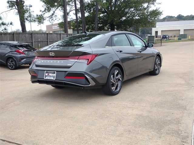 2025 Hyundai Elantra Hybrid Limited