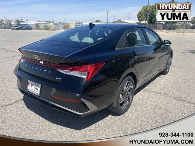 2025 Hyundai Elantra Hybrid Limited