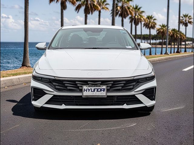 2025 Hyundai Elantra Hybrid Limited