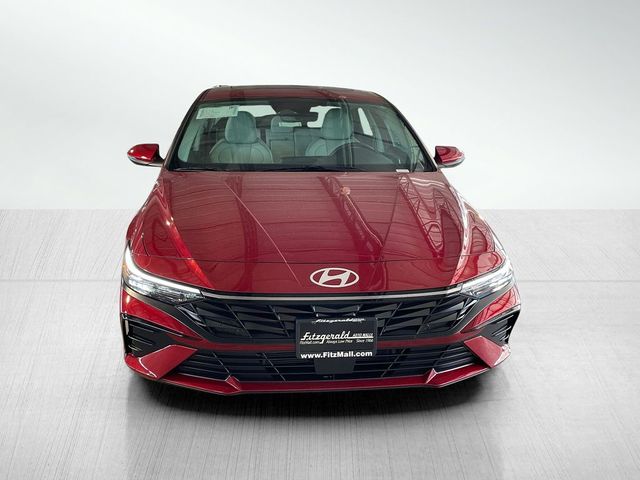 2025 Hyundai Elantra Hybrid Limited
