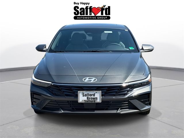 2025 Hyundai Elantra Hybrid Limited