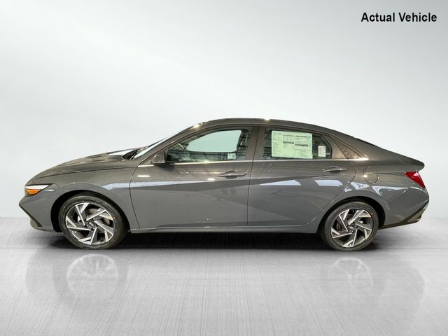 2025 Hyundai Elantra Hybrid Limited