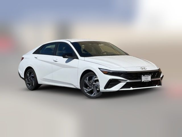 2025 Hyundai Elantra Hybrid SEL Sport