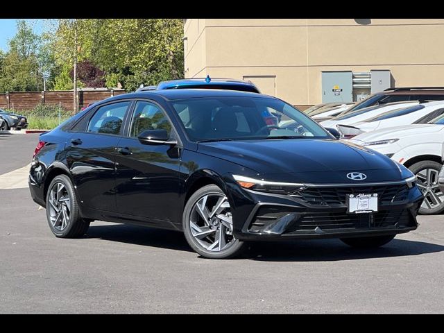 2025 Hyundai Elantra Hybrid SEL Sport