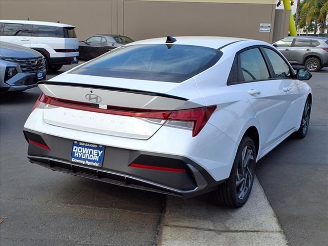 2025 Hyundai Elantra Hybrid SEL Sport