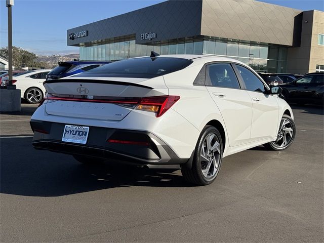 2025 Hyundai Elantra Hybrid SEL Sport