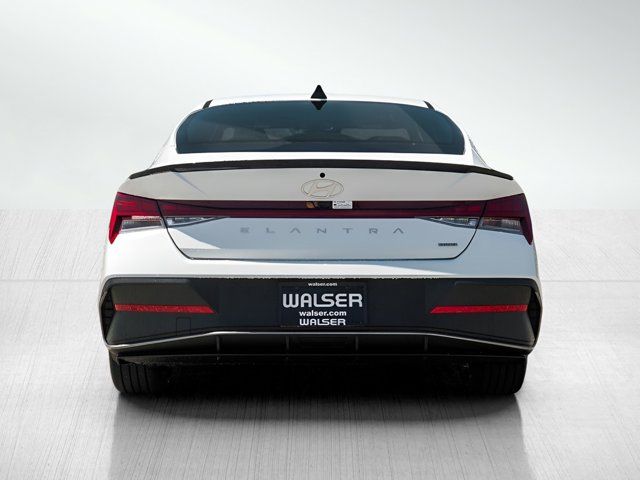 2025 Hyundai Elantra Hybrid SEL Sport