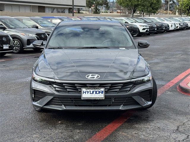 2025 Hyundai Elantra Hybrid SEL Sport
