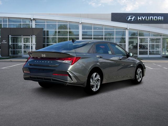 2025 Hyundai Elantra Hybrid SEL Sport