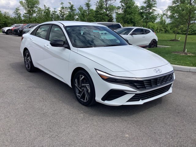 2025 Hyundai Elantra Hybrid SEL Sport