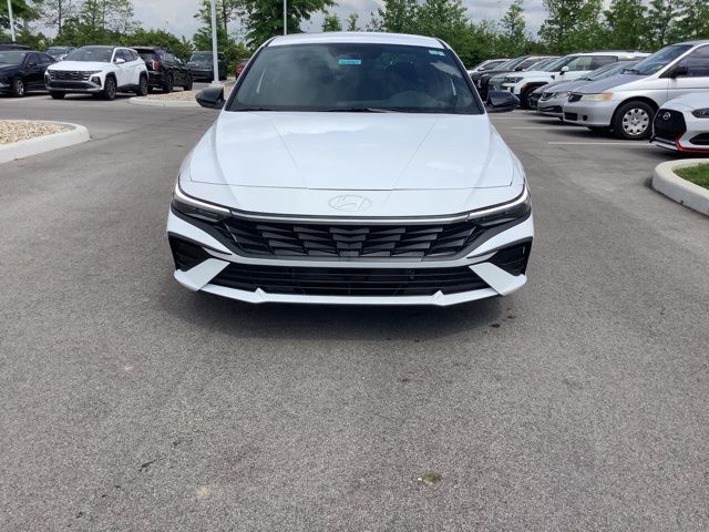 2025 Hyundai Elantra Hybrid SEL Sport