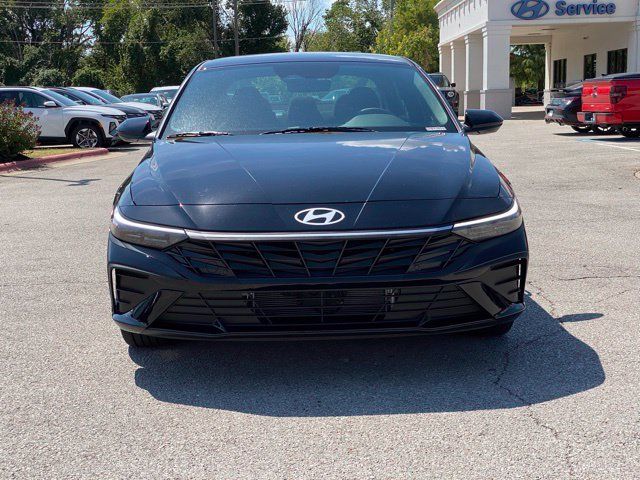 2025 Hyundai Elantra Hybrid SEL Sport