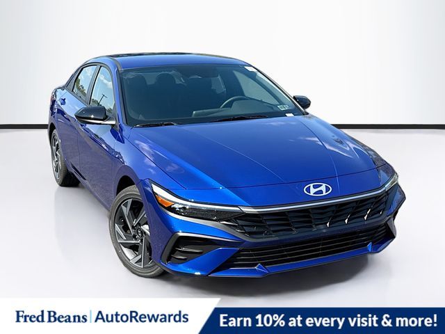 2025 Hyundai Elantra Hybrid SEL Sport