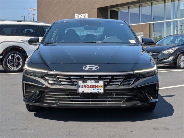 2025 Hyundai Elantra Hybrid SEL Sport