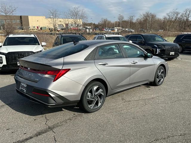 2025 Hyundai Elantra Hybrid SEL Sport