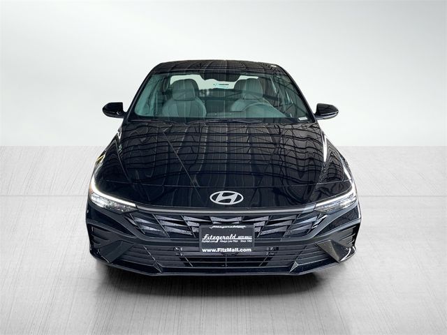2025 Hyundai Elantra Hybrid SEL Sport