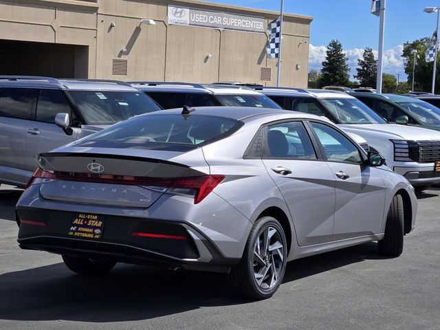 2025 Hyundai Elantra Hybrid SEL Sport