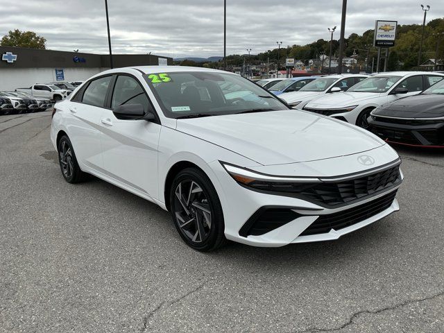 2025 Hyundai Elantra Hybrid SEL Sport