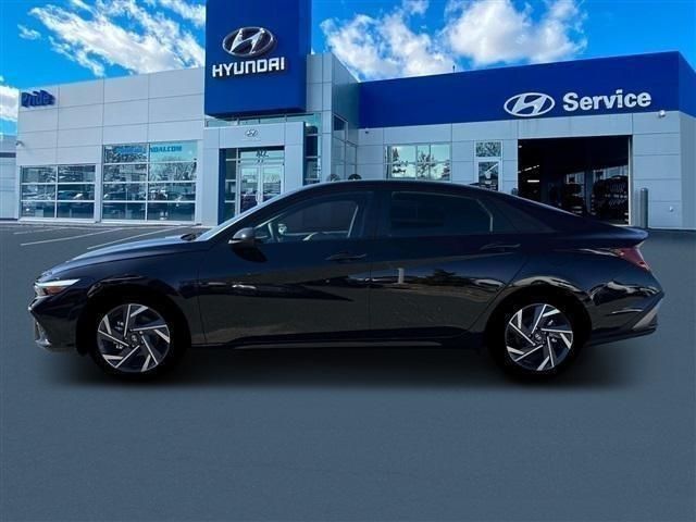 2025 Hyundai Elantra Hybrid SEL Sport