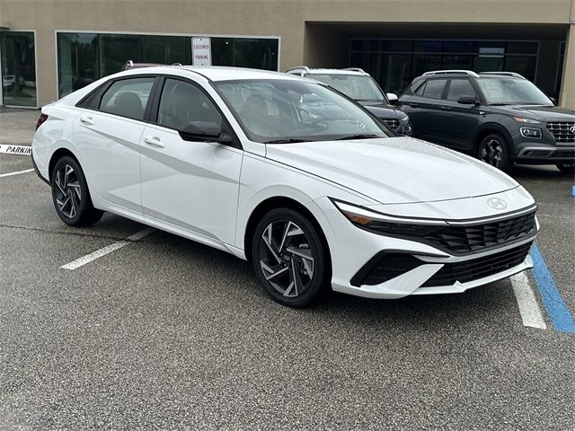 2025 Hyundai Elantra Hybrid SEL Sport
