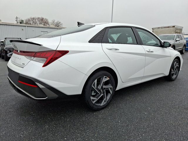 2025 Hyundai Elantra Hybrid SEL Sport