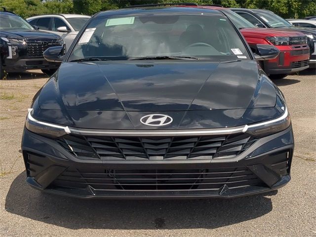 2025 Hyundai Elantra Hybrid SEL Sport