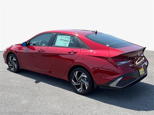 2025 Hyundai Elantra Hybrid SEL Sport