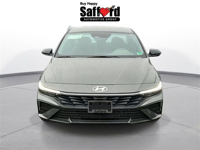 2025 Hyundai Elantra Hybrid SEL Sport