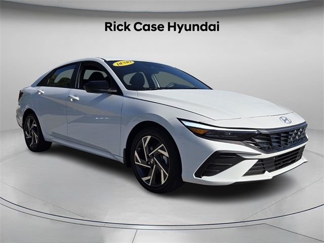 2025 Hyundai Elantra Hybrid SEL Sport