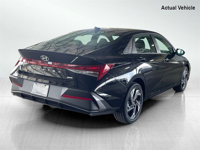 2025 Hyundai Elantra Hybrid SEL Sport