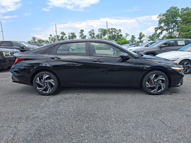 2025 Hyundai Elantra Hybrid SEL Sport