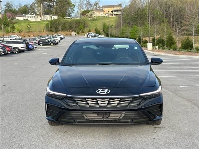 2025 Hyundai Elantra Hybrid SEL Sport