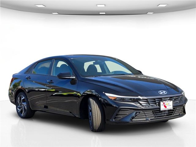 2025 Hyundai Elantra Hybrid SEL Sport