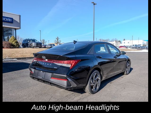 2025 Hyundai Elantra Hybrid SEL Sport